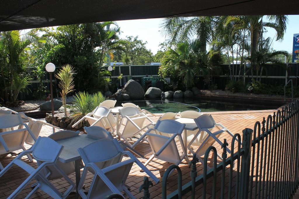 Glenmore Palms Motel Рокхемптън Екстериор снимка