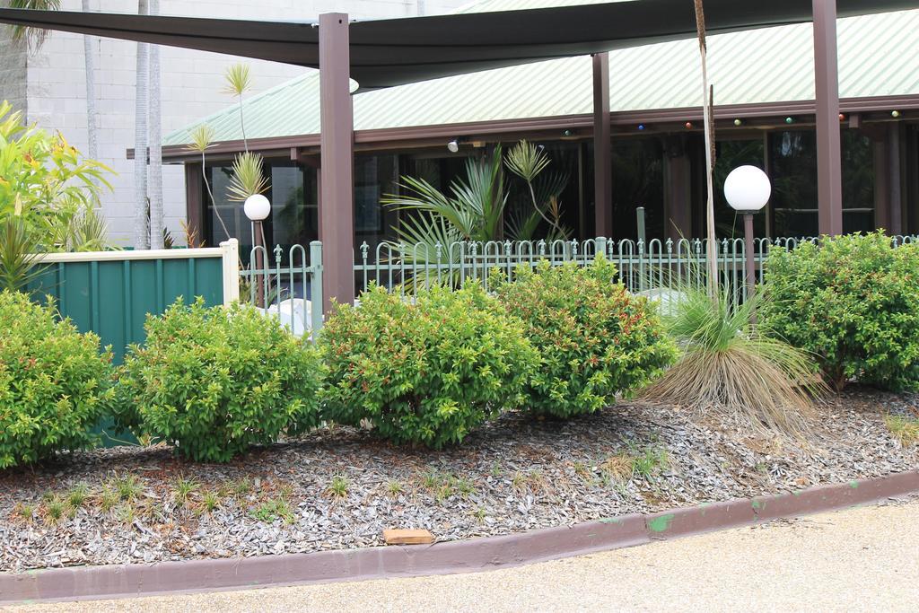 Glenmore Palms Motel Рокхемптън Екстериор снимка