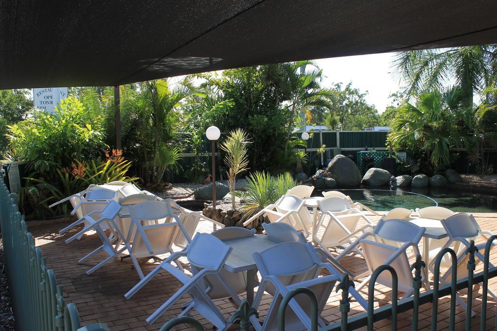 Glenmore Palms Motel Рокхемптън Екстериор снимка