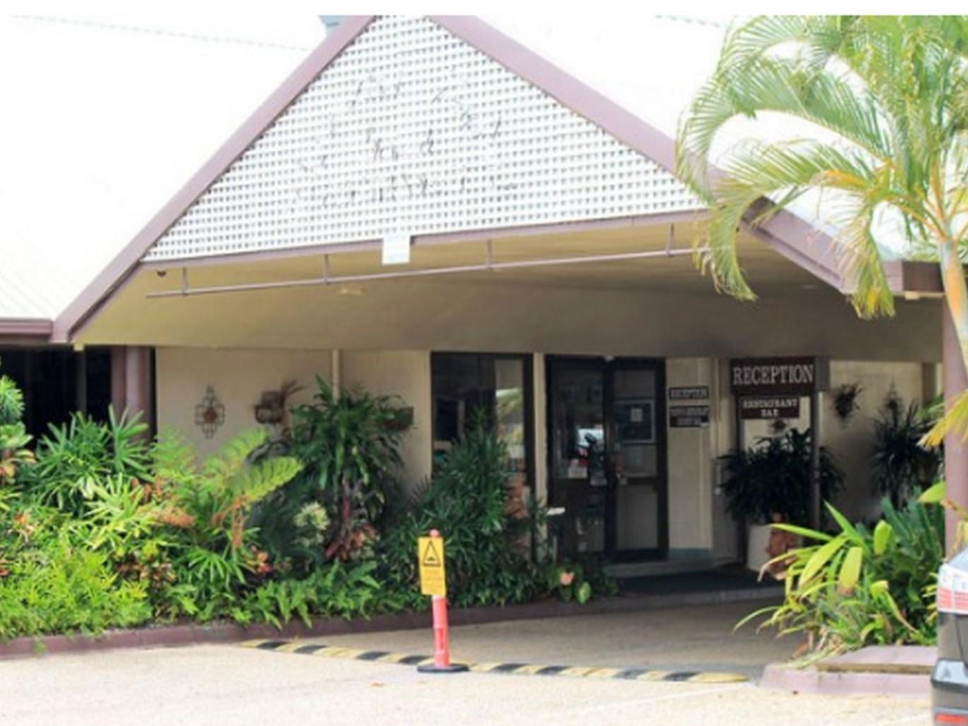 Glenmore Palms Motel Рокхемптън Екстериор снимка